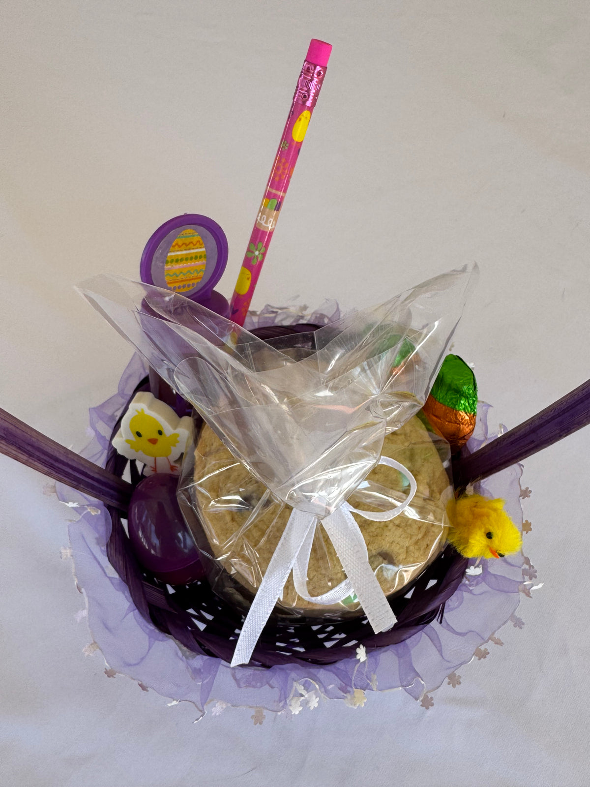 Cookies &amp; Bubbles Basket (Pre-Order)