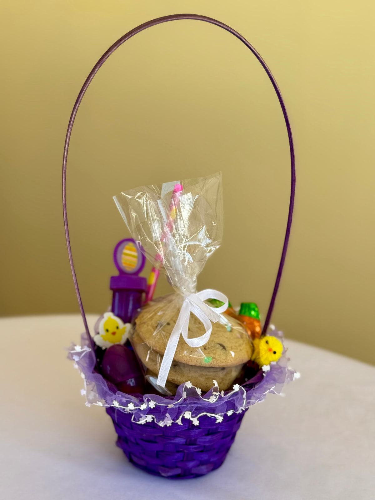 Cookies &amp; Bubbles Basket (Pre-Order)